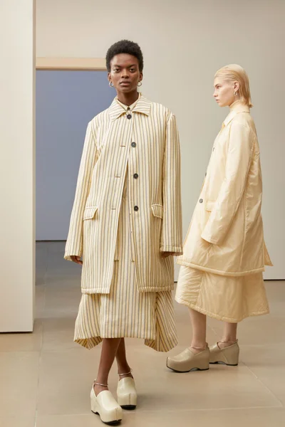 Look 33